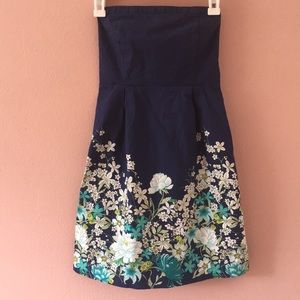 Floral strapless dress
